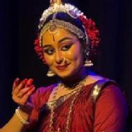 Sravani V. Dance trainer in Serilingampalle (M)