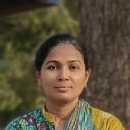 Daxaben Class I-V Tuition trainer in Vadodara