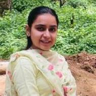Rakhi Class 12 Tuition trainer in Delhi