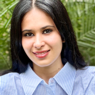 Ayushi Class 12 Tuition trainer in Muzaffarnagar