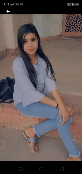 Reema - Home Tutor in Mahipalpur, Delhi for Class 12 Tuition