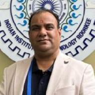 Sanjeev Shukla Engineering Entrance trainer in Delhi