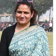 Kavita Class 12 Tuition trainer in Gurgaon