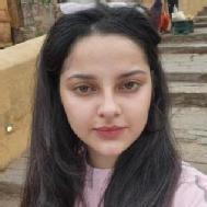 Ayushi T. Class 12 Tuition trainer in Meerut