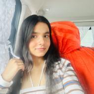 Aayushi B. Vocal Music trainer in Lucknow