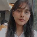 Deepanshi History Tuition classes trainer in Ghaziabad