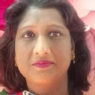 Manisha Class 10 trainer in Delhi