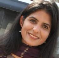 Niti . Yoga trainer in Jhikli Barol