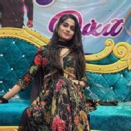 Ruhanika . Class 10 trainer in Fatehpur