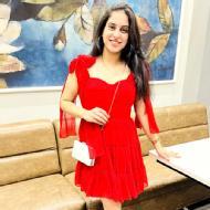 Sanjana Yoga trainer in Akola