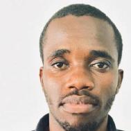 Ebenezer Guitar trainer in Vaghodia