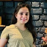 Itisha Class 12 Tuition trainer in Udaipur