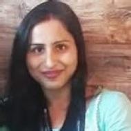 Swati Class 8 Tuition trainer in Ghaziabad