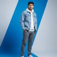 Jojo Graphic Designing trainer in Karimpur