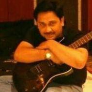 Ramesh Jain Guitar trainer in Delhi