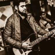 Deepak Guitar trainer in Delhi