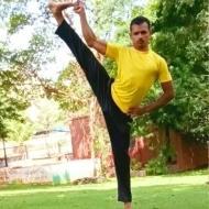 Shabbirali Shaikh Yoga trainer in Mumbai