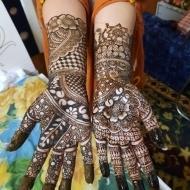 Nagma K. Mehendi trainer in Kolkata