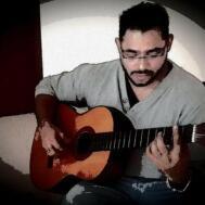 Viibhu R Kapoor Guitar trainer in Noida