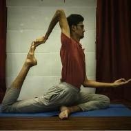 Deep Upadhyay Yoga trainer in Mumbai