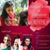 Kritika Y. Makeup trainer in Delhi