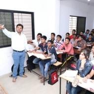 Dheeraj Mishra Class 12 Tuition trainer in Pune