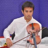 Vinay Rahul Violin trainer in Mumbai