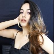 Nikita J. Makeup trainer in Thane