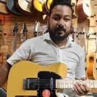 Dharmendra Guitar trainer in Kanpur