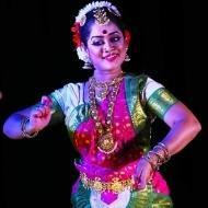 Antara M. Dance trainer in Uttarpara
