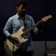 Alok Paikine Guitar trainer in Mumbai