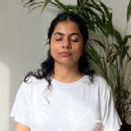 Nidhi Kumari Yoga trainer in Mumbai