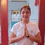 Nisha Yoga trainer in Mumbai