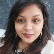 Vratika S. Makeup trainer in Mumbai